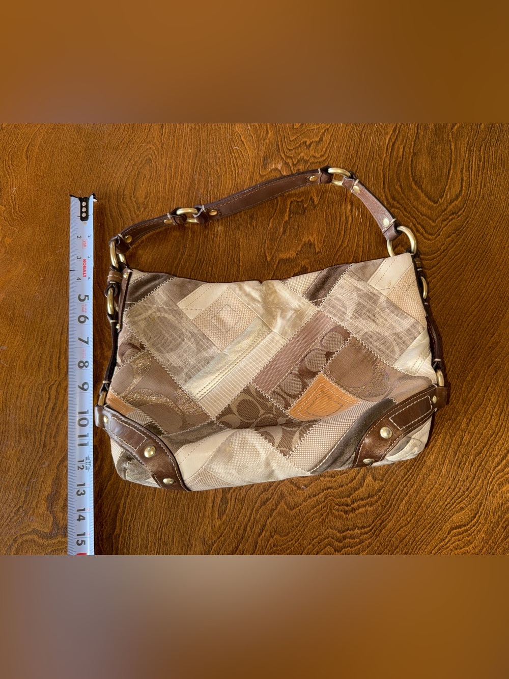 Coach Signature Patchwork Carly Hobo Bag, tan/brown. - Picture 3 of 5
